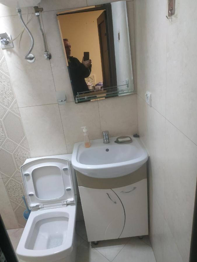 耶烈万Central Lighthouse公寓 外观 照片